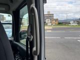 ハッチバックをあけると荷物を積めるスペースが♪