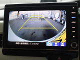 バックカメラが装備されており、後方の安全確認はもちろんのこと狭い場所での駐車や雨の日・夜間など視界の悪いコンディションでのストレスの軽減にもなります!