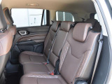 ◆LIBERALAは、輸入車選びの新たなスタイルを提案するインポート・セレクト・ブランドです。オーナー様となる方がクルマから直接感じる感性を第一にした、最良の一台との出会いをコーディネートいたします。