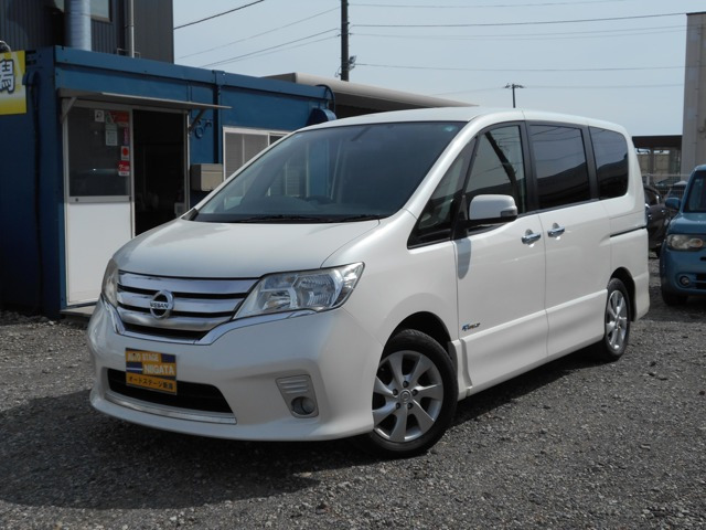 セレナ 2.0 ハイウェイスター S-HYBRID