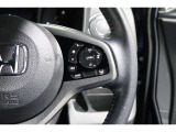 Hondaセンシングの機能のひとつ、アダプティブクルーズコントロール付!アクセルから足を離しても設定したスピードと前車との車間を保ち走行してくれます!車線維持もアシスト☆高速道路で疲労軽減ですね☆