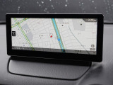 マツダコネクトの8.8インチワイドセンターディスプレイです。『Android Auto』『Apple CarPlay』や独自のコネクテッドサービスに対応したインターフェイスシステムです。