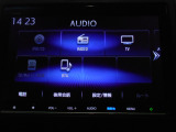 ホンダ純正ギャザズCDチューナー。お気に入りの音楽などお楽しみいただけます。