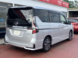 セレナ 1.2 e-POWER ハイウェイスターV 