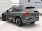 ドア・オープニング・アラート自車後方から接近するサイクリストやスクーターをリアレーダーで検知し、乗員が不用意にドアを開けようとした際に警告音で知らせる安全機能です。