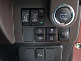 スマートアシストを搭載したサポカーS車です。