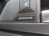 MERIDIANは英国のプレミアムオーディオブランドです。重低音から高音域までしっかりと再現でき、コンサートのような臨場感溢れる音響空間を実現します。どうぞ店頭にてご体感ください。