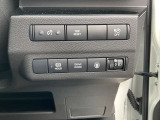 運転席回りのスイッチ類です。