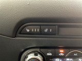 【ステアリングヒーター】冬場の寒い日に手がかじかみながら運転するのはツライですよね。でも、これがあれば安心です!ハンドルのグリップ部がじわっと暖かくなって心までポカポカします。
