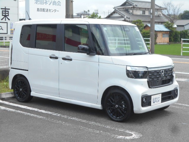 N-BOXカスタム ターボ ブラック スタイル 