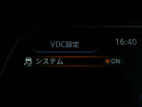 VDC機能付き!!滑りやすい路面やカーブ走行時の横滑りを軽減して、車の安定性を向上させてくれるので、雨の日などの運転も安心です♪