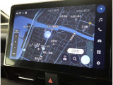 純正ナビを装備。タッチパネル式で使いやすく、お出かけもラクラクです。