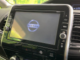 【純正9型ナビ】人気の純正ナビを装備しております。ナビの使いやすさはもちろん、オーディオ機能も充実!キャンプや旅行はもちろん、通勤や買い物など普段のドライブも楽しくなるはず♪