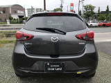 美しさは欧州車に引けを取らないリアビューのデザイン