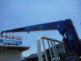 ディーゼル、4WD、マニュアル、ABS、2.4トン、クレーン4段、ラジコン、荷台内寸約:L350&times;W207&times;H37