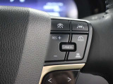 レーダークルーズコントロール作動時に車線維持に必要な運転操作の支援を行う新機能「レーントレーシングアシスト(LTA)」を搭載しています。