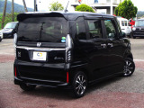 外装も丁寧に磨いております。是非1度実車をご覧ください!