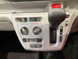 納車前にはプロのメカニックが、各部の点検を行います。ディーラーにしか出来ない品質、そしてサービスできっと満足していただけると思います!