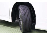 タイヤサイズ 205/55R17。