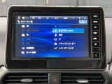 車載用のオーディオシステムです。音楽やラジオを楽しむことができ、ドライブをより快適に、楽しいものにしてくれます。