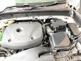 ご納車前に、店舗に併設された整備工場にて点検整備を行います。ボルボ車を熟知したテクニシャンが、ディーラーならではの安心感をご提供致します。