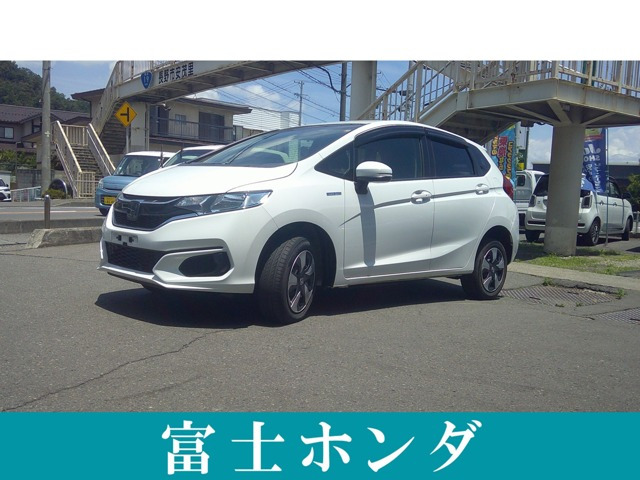 フィット 1.5 ハイブリッド F 4WD