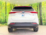安心の最長10年・走行無制限保証(有償)をご用意。保証内容も充実はもちろん、無料点検&オイル交換や、年中無休の全国・24時間ロードサービスも付帯されておりますのでご安心下さい。