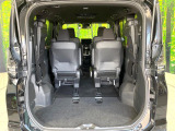 普段のお買い物や通勤、送迎等に十分な荷室スペースを確保しております。セカンドシートを倒すと、大きな荷物の積載も可能です♪
