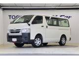 『U-Carつるた店はサービス工場も併設』 ※3ストール設備で買った後の整備も安心です※ 『U-Carつるた店はau携帯ショップも常設』 ※営業時間 AM9:30-PM5:00まで※