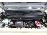 Hondaの技術が詰まったエンジンルーム☆☆☆エンジンルーム室内ともにルームクリーニング済みで清潔です◎快適なドライブをお楽しみください♪♪
