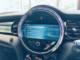 ◆LIBERALAは、輸入車選びの新たなスタイルを提案するインポート・セレクト・ブランドです。オーナー様となる方がクルマから直接感じる感性を第一にした、最良の一台との出会いをコーディネートいたします。