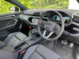 Audiのインテリアはエクステリア同様、優れたデザイン性とクオリティ、そして機能性を兼ね備えております。