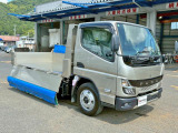 キャンター  3t 低床 標準 150PS 液晶メータ