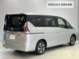セレナ 1.2 e-POWER XV セカンドスライドアップシート 