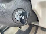 店舗にて現車の確認もいただけますので、お電話で在庫のご確認の上是非ご来店くださいませ。