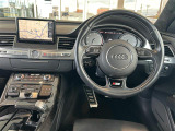 S8 プラス 4WD 4WD 本革シート