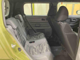 新車・中古車・サービス工場一体型店舗です。中古車はもちろん、ダイハツの新車も販売しておりますので是非一度ご来店下さい!