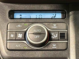 車内空調は&rdquo;AUTOエアコン&rdquo;にお任せ。運転に集中出来ますよ!