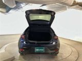 多くの荷物を乗せて楽しいドライビング♪夏でも冬でも、アウトドアやショッピングを思い切り楽しみましょう!
