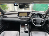 ES 300h バージョンL 本革シート サンルーフ