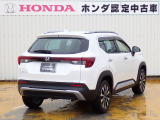 ◆リアは【ソフトプライバシーガラス】となっております。プライバシーの確保と見た目の良さはもちろんの事、太陽光を防ぐのでエアコンの効きも良くなります。エアコンの効きが良くなり燃費の向上にもつながります。