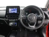 運転席廻りです。