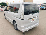 当店では軽自動車から普通車まで幅広くオールメーカーの車種・色・グレードを豊富に揃えております。