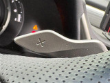 【パドルシフト(AT車)】MT車と同じように好きなギアで走ることができます!ステアリングから手を離さずに指先だけでシフト操作ができ、よりスポーティな走りをお楽しみいただけます。