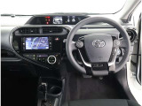 見通しのよいすっきりとした視界で、誰でも運転しやすいです。運転のしやすさは疲れにくさにも繋がりますよ♪