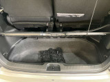 【ラゲッジルーム】実用性に優れた二段式ラゲッジル-ムでお荷物を別々に収納が可能♪♪