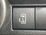 【パワースライドドア】スマートキーや運転席のスイッチでスライドドアの開閉が可能♪電動だから力を入れてドアを開ける必要が無く、小さいお子様でも、重い荷物を持っている時もラクに開け閉めできます♪