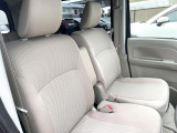 運転席シート廻りは使用感も少なく、良好な状態となっています。前オーナー様が丁寧に使っていたことがよくわかりますね。