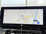 【ナビ画面】主に地図を表示し、目的地へのルート案内や渋滞情報などを表示するために使われます。