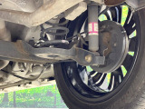 お車を安心してお乗りいただく為には、足回りの定期点検が欠かせません。サービスサポート(有償保証)では無料点検もご提供しており、安心のカーライフをお過ごしいただけるサポート体制が整っています。